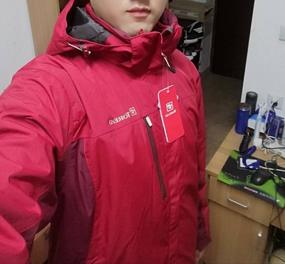 目前看来探路者冲锋衣怎么样,质量好不好?探路者牌子什么档次?