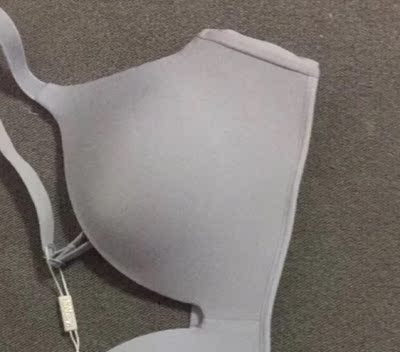 很舒服，穿起来很软，主要是轻薄，我不喜欢很厚的那种不透气，这款穿起来不会觉得闷，也不勒，弹性相对来说已经很好了，性价比还是很高的