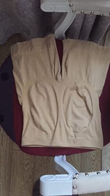 买了一条试试，怀孕六个月了能穿，关键是不卷边，很值得购买，准备再买一条呢！