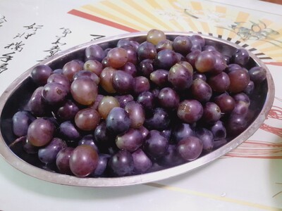 一直在这儿买内衣，这次超级聚拢啊，平胸都穿出了沟，哈哈哈，带劲，