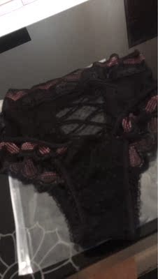 宝贝收到了,质量挺好,物流速度很快。内内好性感。 宝贝收到了,质量挺好,物流速度很快。内内好性感。