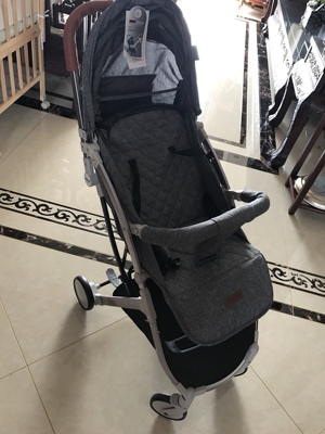 目前看来sisver圣斯威尔婴儿推车怎么怎么样，好用吗？是德国品牌吗