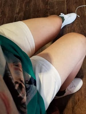 挺好的，尺码也挺合适，物流太慢。太慢了