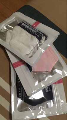 做工精细，尺码标准，第一次尝试，没有普通舒适，但是夏天穿还是比较适合的！以后同款式能增加普通KK，很赞！