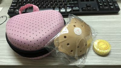 买之前比较犹豫 对比了很多家 之前在实体店买的 会掉 这个居然出乎意料的好 小胸不空杯 粘的很牢 120个满意