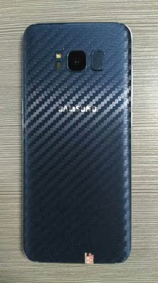 显示效果: 显示很好，分辨率高 像素高 运行速度: 无卡顿 拍照效果: 生动形象 电池续航: 2天冲一次电 总结: 机子运行流畅，无卡顿，像素高 拍照生动形象 待机时间长