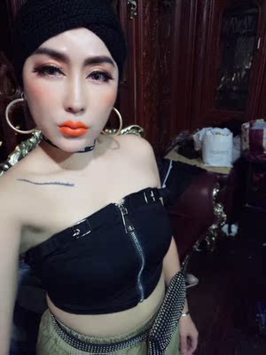 虽然等了很久但是很值得,喜欢 虽然等了很久但是很值得,喜欢