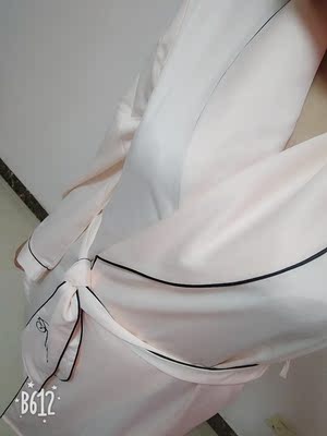 好温柔的颜色，很喜欢。推荐给闺蜜