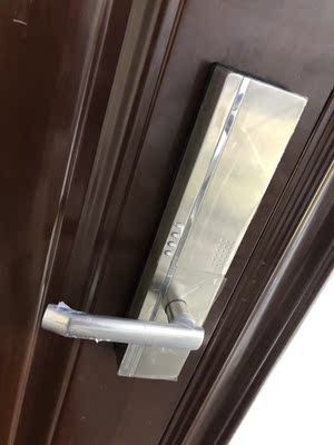 目前看来PK对比:德施曼和三星哪个好,指纹锁德施曼好还是三星的好