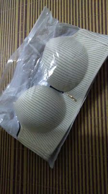 挺喜欢的，面料很舒服，值了哈哈哈哈哈哈，推荐购买哦，穿起来不紧的