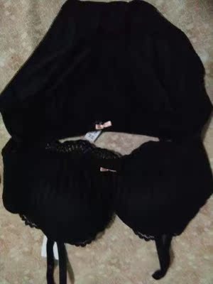 第二次购买了,还是很满意的,款式很新颖,布料也很舒服,总之,很满意,客服的态度也很好,对这家店真的是大爱👍 第二次购买了,还是很满意的,款式很新颖,布料也很舒服,总之,很满意,客服的态度也很好,对这家店真的是大爱👍