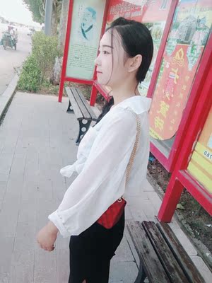 真心不错    穿上挺好看的  配一个防晒衣  美美哒