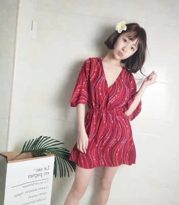 衣服收到了,超级满意,穿上很漂亮,很显瘦,会显身体的线条,哈哈。衣服质量很好,料子不错,穿着很舒服,做工精细,款式很漂亮,发货速度快,服务态度好 衣服收到了,超级满意,穿上很漂亮,很显瘦,会显身体的线条,哈哈。衣服质量很好,料子不错,穿着很舒服,做工精细,款式很漂亮,发货速度快,服务态度好