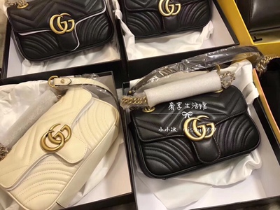 第一眼看到就知道一定能显白 果然没有让我失望 不要太赞哟 喜欢喜欢 第一眼看到就知道一定能显白 果然没有让我失望 不要太赞哟 喜欢喜欢