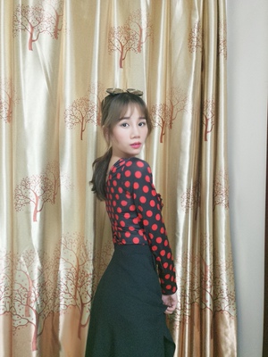 慢慢喜欢上波点衣服,白色的红色的黑色的都入手了,哈哈 慢慢喜欢上波点衣服,白色的红色的黑色的都入手了,哈哈