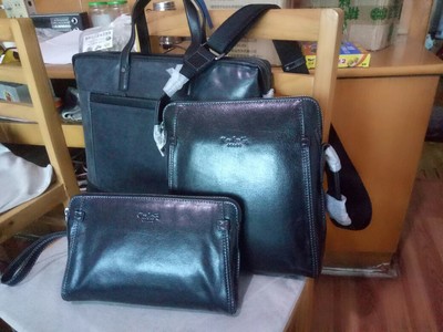 解说皮尔卡丹男包质量怎么样，透过五个月使用看真相