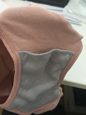 质量很好，穿上在肚脐下面一点，正好，身高160，体重114，穿XL正好，这个价位在外面只够买一条吧，这里可以买四条，太好了