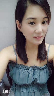 很漂亮，还不会掉，可以穿一子肩的衣服了，不用害怕尴尬了