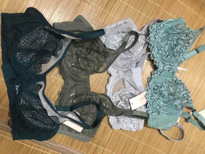 宝贝穿在身上性感，丰满，就跟没穿的一样舒服，以后内衣就穿你们家的了，忠实的粉丝。满分。