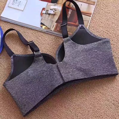 衣服收到了，快递很快。这个内衣好朋友穿了很舒服也很挺，我就要了链接来。真的很好穿，比以前买的都舒服太多了。没想到网上还能买到这么合适的内衣！谢谢店家