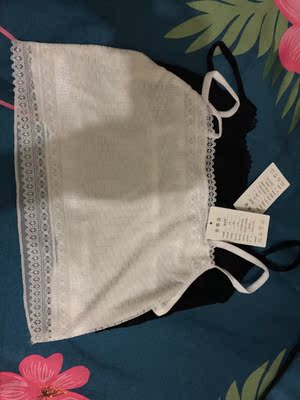 听说好评必须85字？不然没有积分？那么问题来了，怎么样才可以达到85字呢？这个问题在我的脑海里久久不去。马云爸爸怎么可以这样欺负我？不给我买冰阔洛也就算了，还让我一个二年级的小学生评论一定要写85字，哼！好过分啊，一定要记在小本本上！￣へ￣