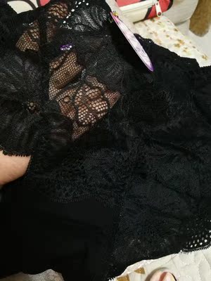 东西收到了，质量比想象的要好😊，一种一个款式，每款都很性感😍，卖家发货和物流也超级快很喜欢，会推荐给朋友们，还会回购的！