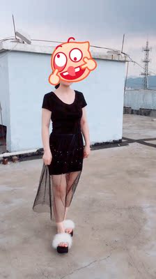 嗯 不错。显身材