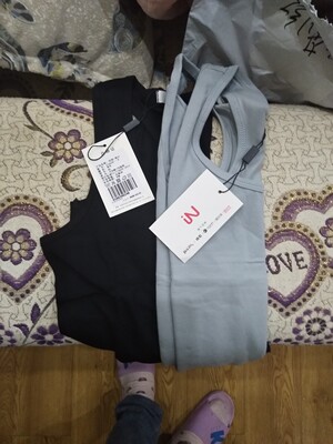 宝贝收到了,客服推荐的码数刚好,洗了也没有掉色,很满意,买了两件换着穿 宝贝收到了,客服推荐的码数刚好,洗了也没有掉色,很满意,买了两件换着穿