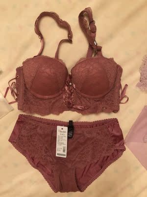 此用户没有填写评价。