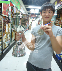 金属奖杯大耳朵欧冠杯 足球奖杯 篮球奖杯 羽毛