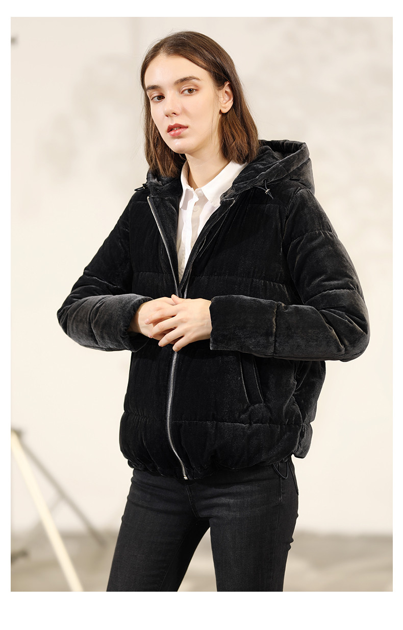 米可帛恩 短款金丝绒羽绒服女连帽(可拆卸)修身小个子外套黑色_不打折