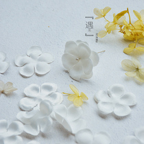 Handmade diy material white wedding dress decoration accessories bridal veil satin three-dimensional petal accessories