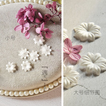 diy Satin Cloth Flower Small Chrysanthemum Bride Headwear earrings Petal Clothing Applique Accessories Wedding Pail Flower Accessories