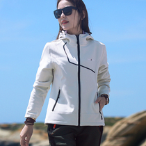 Autumn Winter Waterproof Breathable Warm Compound Monolayer Submachine Clothing Outdoor Sport Climbing Clothing Thin grip suede Soft shell Cloisters women