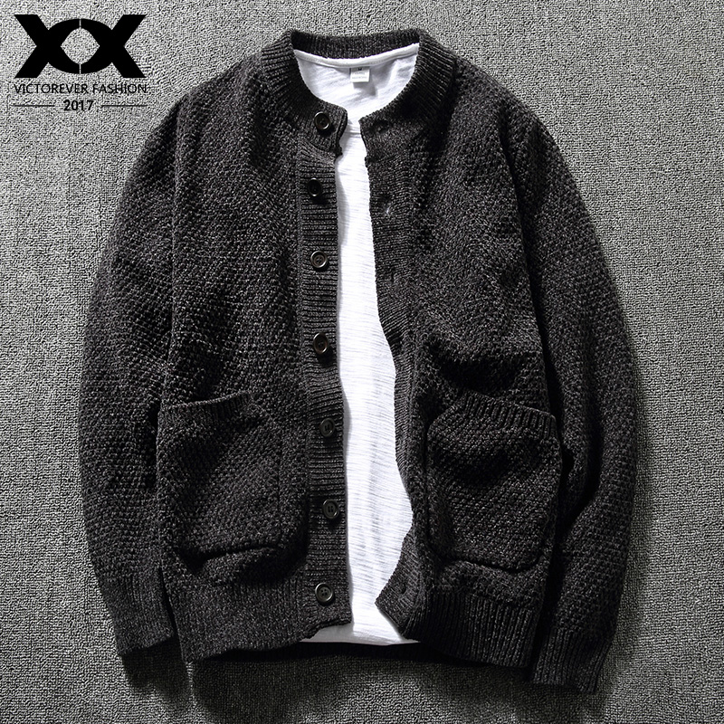 original Japanese retro knitted cardigan men ’s round neck casual autumn and winter trend Korean slim sweater coat men thickening