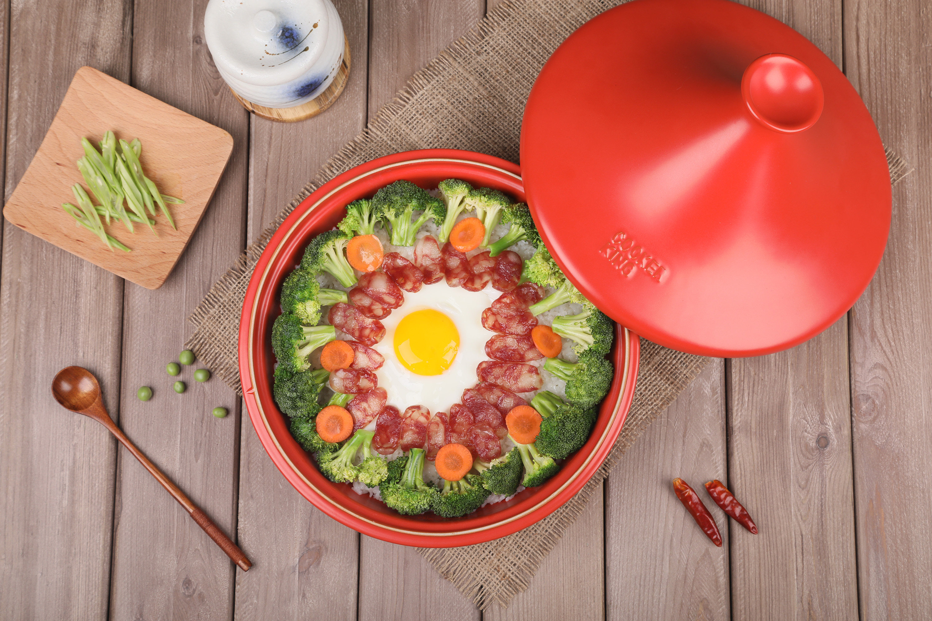 给你一口塔吉锅,教你抓住ta的胃