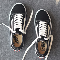 Spring mens shoes Classic style Low Bunch Shoes Cloth Shoes Men and women Korean version lovers Lacing Casual Shoes Student Board Shoes Black Shoes