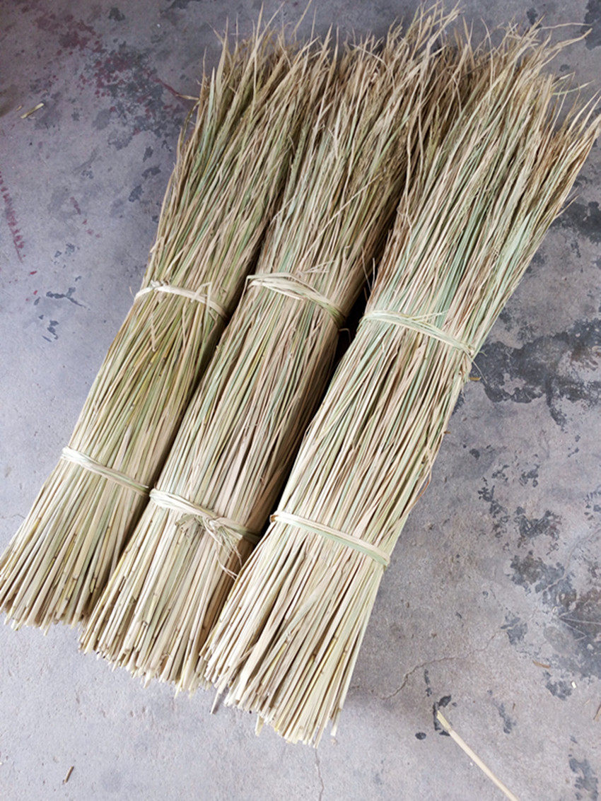 碎稻草水稻碎秸秆硅藻泥草纤维垫料装饰稻草墙面漆牲口食用稻草_双氙