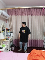 The effect of mens wear can be cut as a regular T-shirt.