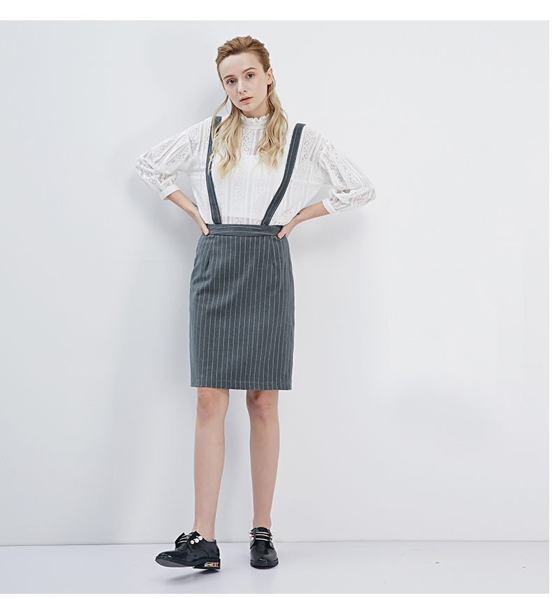 2017秋装新款日系灯笼袖高领白色蕾丝打底衫