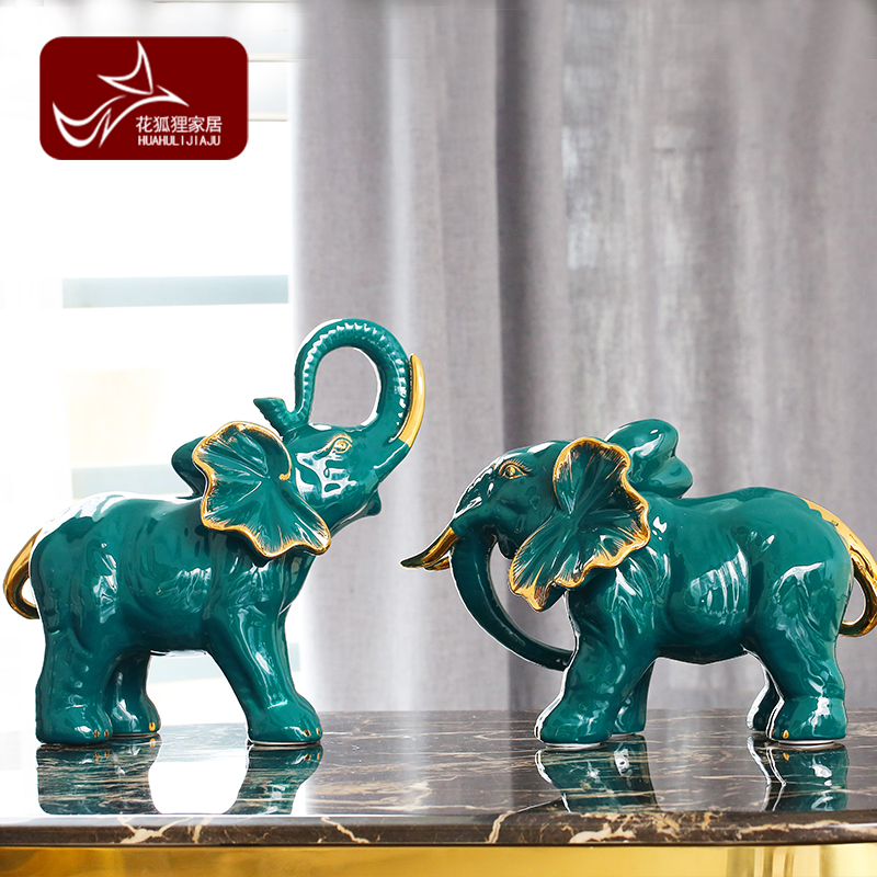 The Town house lucky living room TV ark, elephant furnishing articles and a pair of ou porch home decoration ceramic arts and crafts
