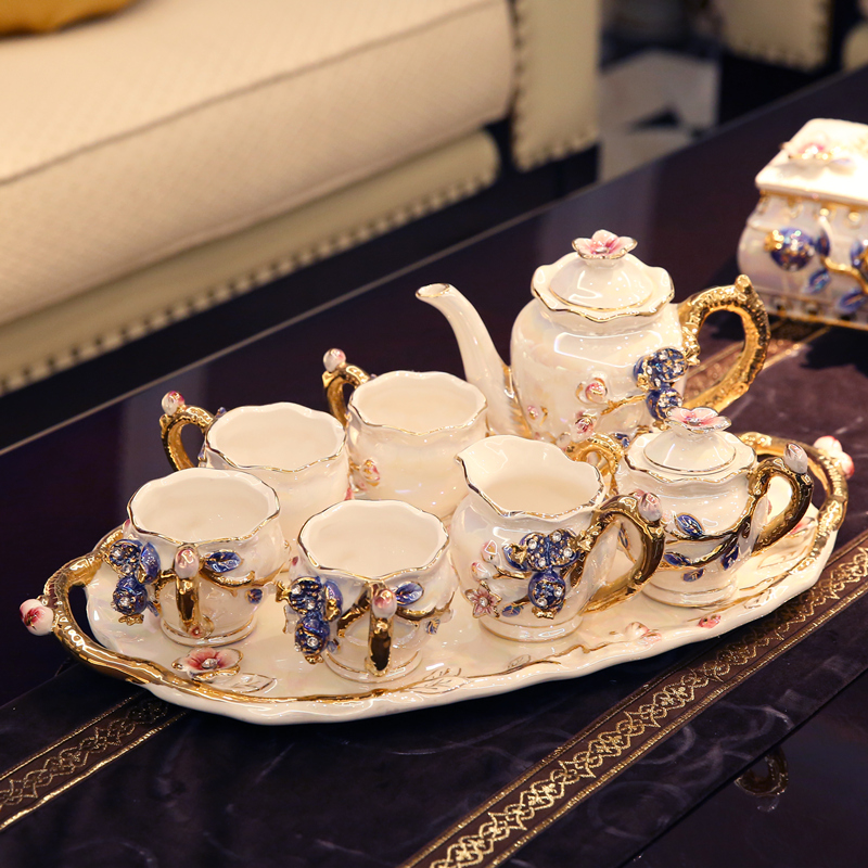 Wedding present practical creative girlfriends Wedding Wedding gifts home decoration furnishing articles European ceramic tea set