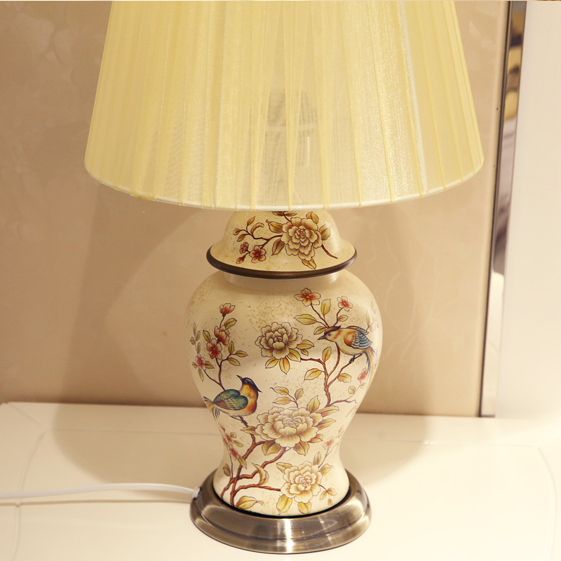 American rural idyll lamp creative Europe type restoring ancient ways the sitting room is the study of bedroom the head of a bed ceramic decoration lamp