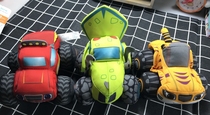 Fei Jia Xue Whirlwind chariot team speed off-road vehicle Blaze Monster animated plush toy car toy