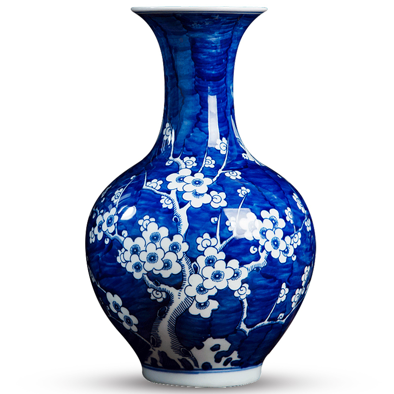 Jingdezhen ceramics antique blue and white porcelain vases, flower arranging name plum flower Chinese style living room TV wine decorations furnishing articles