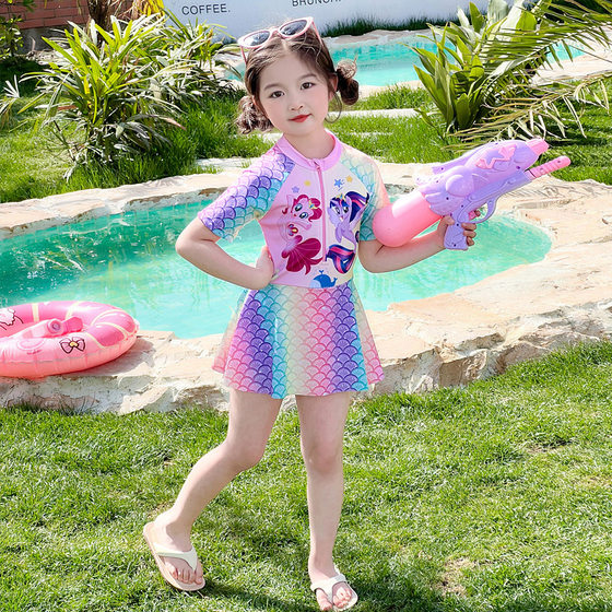 Children's swimsuit girl cute baby swimsuit little pony girl one-piece swimsuit princess mermaid summer
Children's swimsuit girl cute baby swimsuit little pony girl one-piece swimsuit princess mermaid summer