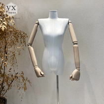 Flat shoulder model light luxury Korean version of wide shoulder Korea same 2021 new clothing store window dummy female half-length model