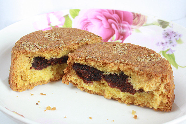 内蒙古特产 呼市马林老月饼 豆沙 五仁 枣泥 三馅可选 胡麻油月饼