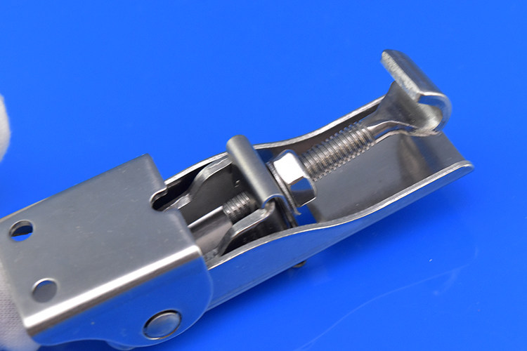 304不锈钢工业设备工具箱木箱搭扣弹簧门扣可调搭扣不锈钢扣锁扣