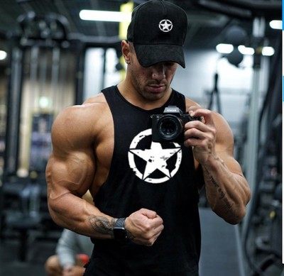 Fitness and bodybuilding training Deep excavation of workers, running, running summer knitted cotton sweaty male loose vest Fitness and bodybuilding training Deep excavation of workers, running, running summer knitted cotton sweaty male loose vest